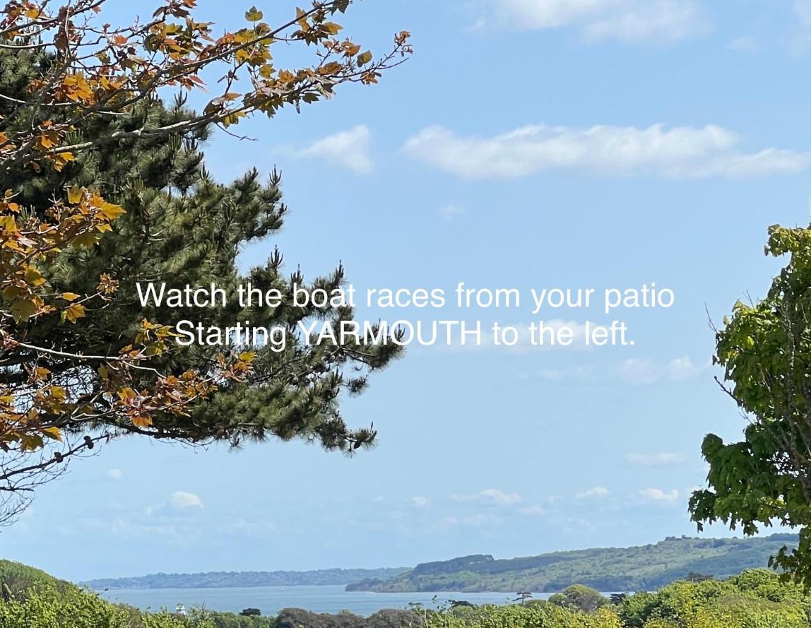 Valley View Self-Catering Coastal Bungalow In Rural West Wight Freshwater Ngoại thất bức ảnh